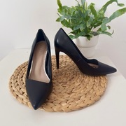 Klasyczne szpilki czarne Mohito 40 eleganckie 