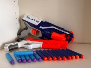 dwa pistolety NERF - ELITE DISRUPTOR rewolwer i DWU-RURKA 