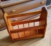 Sprzedam gazetnik Vintage. Stolik na gazety 