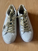 Sneakersy Guess Rozm. 38,5