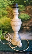 Duża lampa z onyksu, niepolerowany, jasny onyks, 100% sprawna