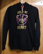 Czarna ciepła bluza chillin L z nadrukiem Wild at heart miś różowy kaptur