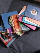 60 sztuk singli i pocztówek muzycznych