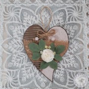 Rustykalne ręcznie zdobione serduszko dwustronne z jutą