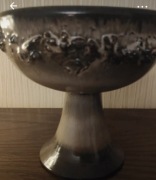 Naczynie postument z lawy.