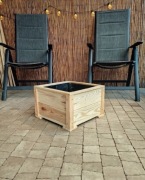 Donica ogrodowa 40 x 40 x 26 cm