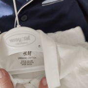 Sprzedam ubranko  firmy mayorolchrztu dla chłopca 