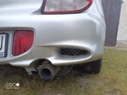 Hyundai Coupe z uszkodzonym silnikiem