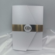 Zaproszenia na Komunię Świętą  że złotym paskiem