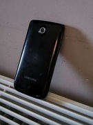 CZARNY SAMSUNG Z KLAPKĄ GT-E2530