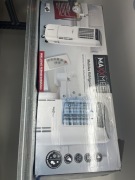 Nowy klimatyzator przenośny MAXXMEE 10L 4w1 – otwarty karton