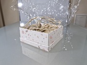 Marmurkowe Pudełko na Prezent Naturalne Wypełnienie Celofan 