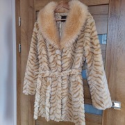 Płaszczyk, futerko rozm. M