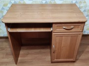 Komplet biurko z regałem i półką