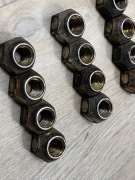 Nakrętki do felg stalowych Toyota Auris Avensis Carina Camry