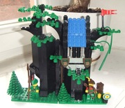LEGO Forestmen's Hideout 6054