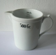 Stara porcelanowa miarka kuchenna