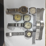 Zestaw radzieckich zegarków.