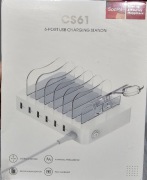 STACJA ŁADUJĄCA DO WIELU URZĄDZEŃ 50W  Różowa