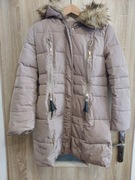 Ciepła zimowa kurtka z kapturem M/L – bardzo dobry stan