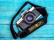 Minolta XG9 + MD 50mm f2.0 + pasek