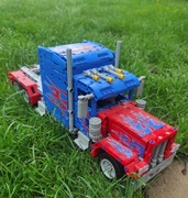 Sprzedam duża ciężarówkę z klocków LEGO 