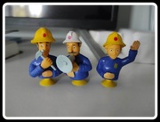 Trzy figurki ze Strażaka Sama przyssawki