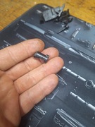 Części Luger P08  blokada magazynka  "18"