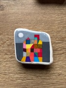 Miasto, magnes na lodówkę, malowany kamień