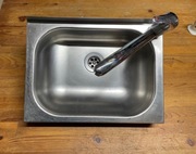 Zlew, umywalka ze stali nierdzewnej, z baterią do kampera 