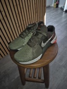 Buty Nike Metcon męskie 8.5-9 zielone