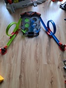 Tor hot wheels wyścig do celu FDF27