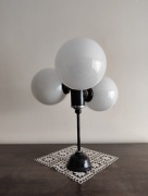 Stylowa lampa wisząca z lat 90-tych. Klosze Szklane mleczne kule