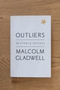 Outliers - Malcolm Gladwell. TWARDA OPRAWA
