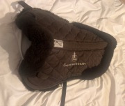 Podkładka pod siodło z futrem naturalnymTorpol Magnetic field TherapyNelson