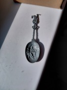 Cynowe łyżki ozdobne dwie