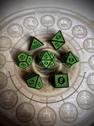 Kości Dice Runiczne Zielone Kostki do RPG DnD dungeons & dragons warhammer