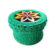 Mały koszyk ręcznie przeze mnie wykonany na szydełku 