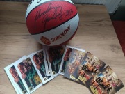 Piłka z autografem Marcina Gortata 