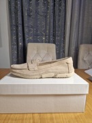 Buty zamsz beżowe Loretta Vitale