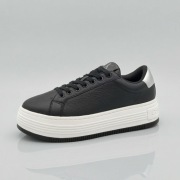 sneakersy skórzane damskie na platformie Calvin Klein, EU 41