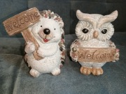Dwie ceramiczne figurki ogrodowe 
