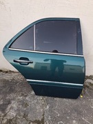 MERCEDES W202 DRZWI PRAWY TYŁ 