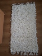 Dywanik pokojowy biały, mięsisty