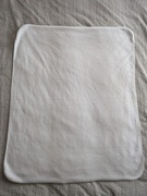 Biały polarowy gładki jednokolorowy koc kocyk dziecięcy