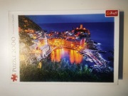 Puzzle 2000 elem. TREFL (stan BDB, ale brakuje jednego elementu)