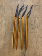 Śledzie Helikon-Tex do tarpa pomarańczowe 18 cm - 4 szt.