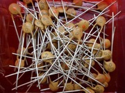 6,8pF 500V ceramik grubas L-5 KFP CERAD zabytek PRL 