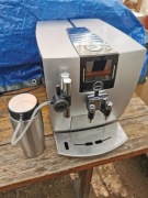 Ekspres Jura J 9.3 termos na mleko licznik kaw 7900