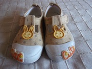 Tenisówki buciki na rzep dziewczynka 23/24 - opis